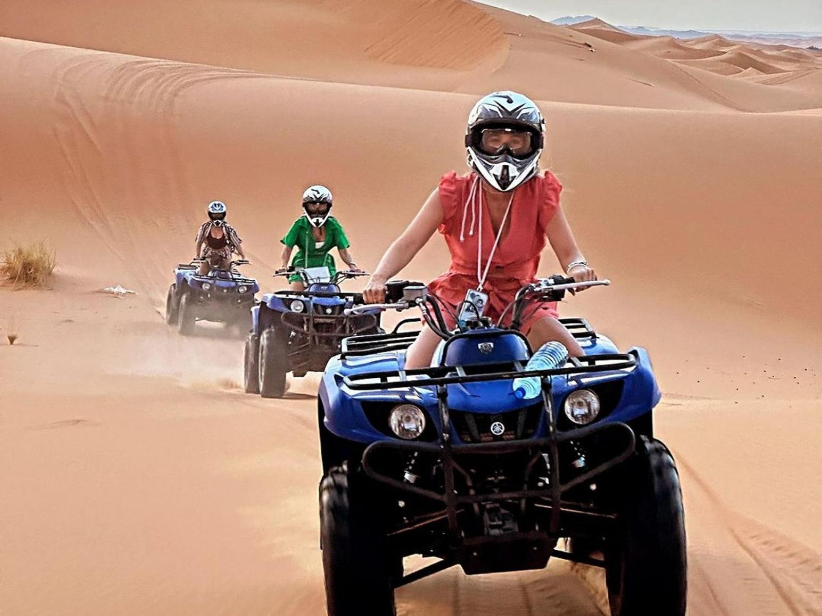 Merzouga Nomadic Luxury Camp Екстер'єр фото