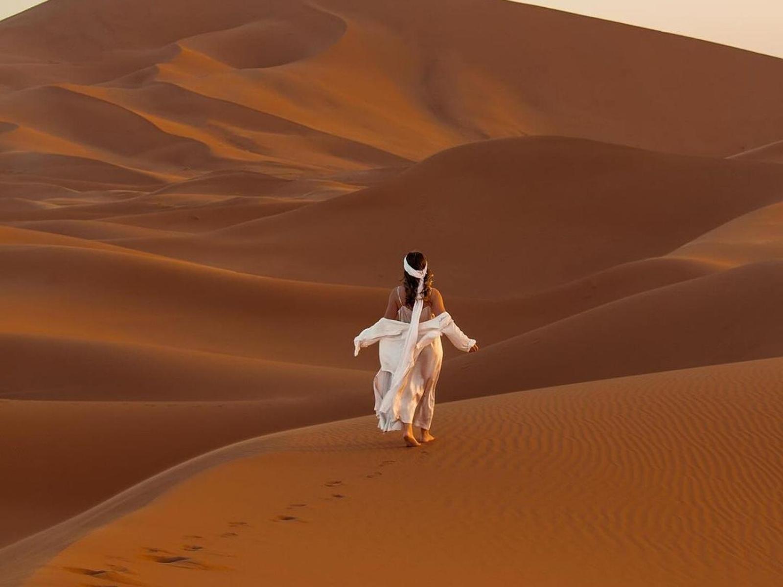 Merzouga Nomadic Luxury Camp Екстер'єр фото