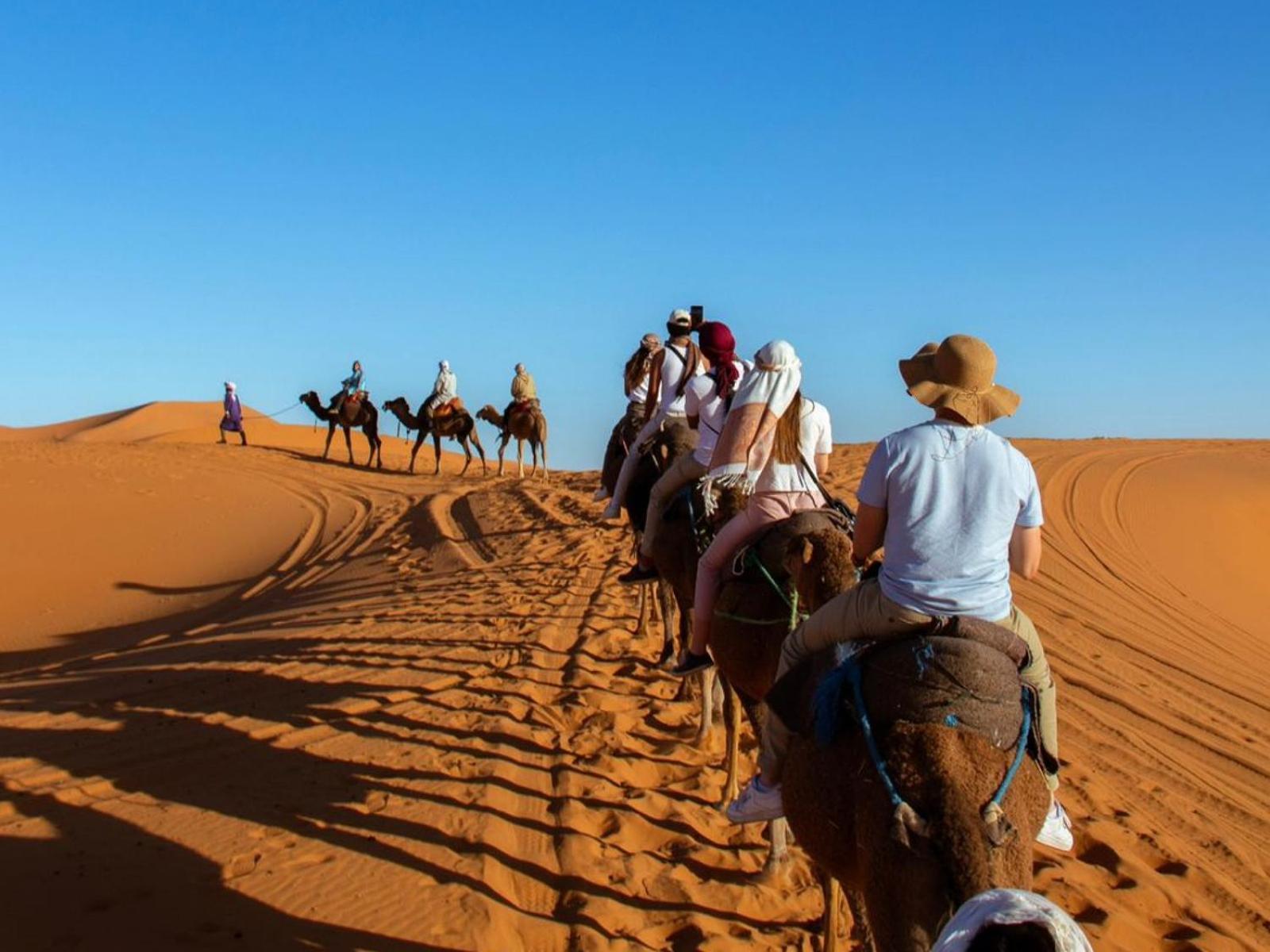 Merzouga Nomadic Luxury Camp Екстер'єр фото